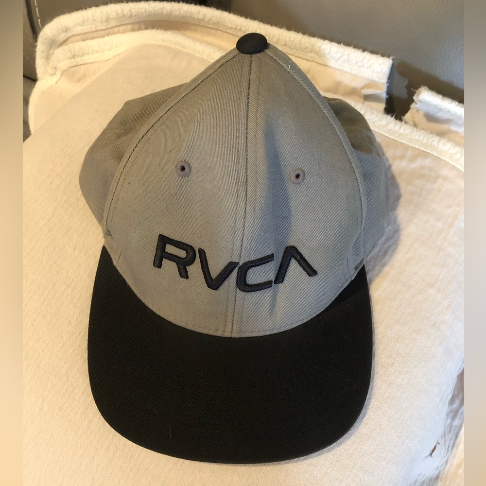 RVCA new condition snap back hat